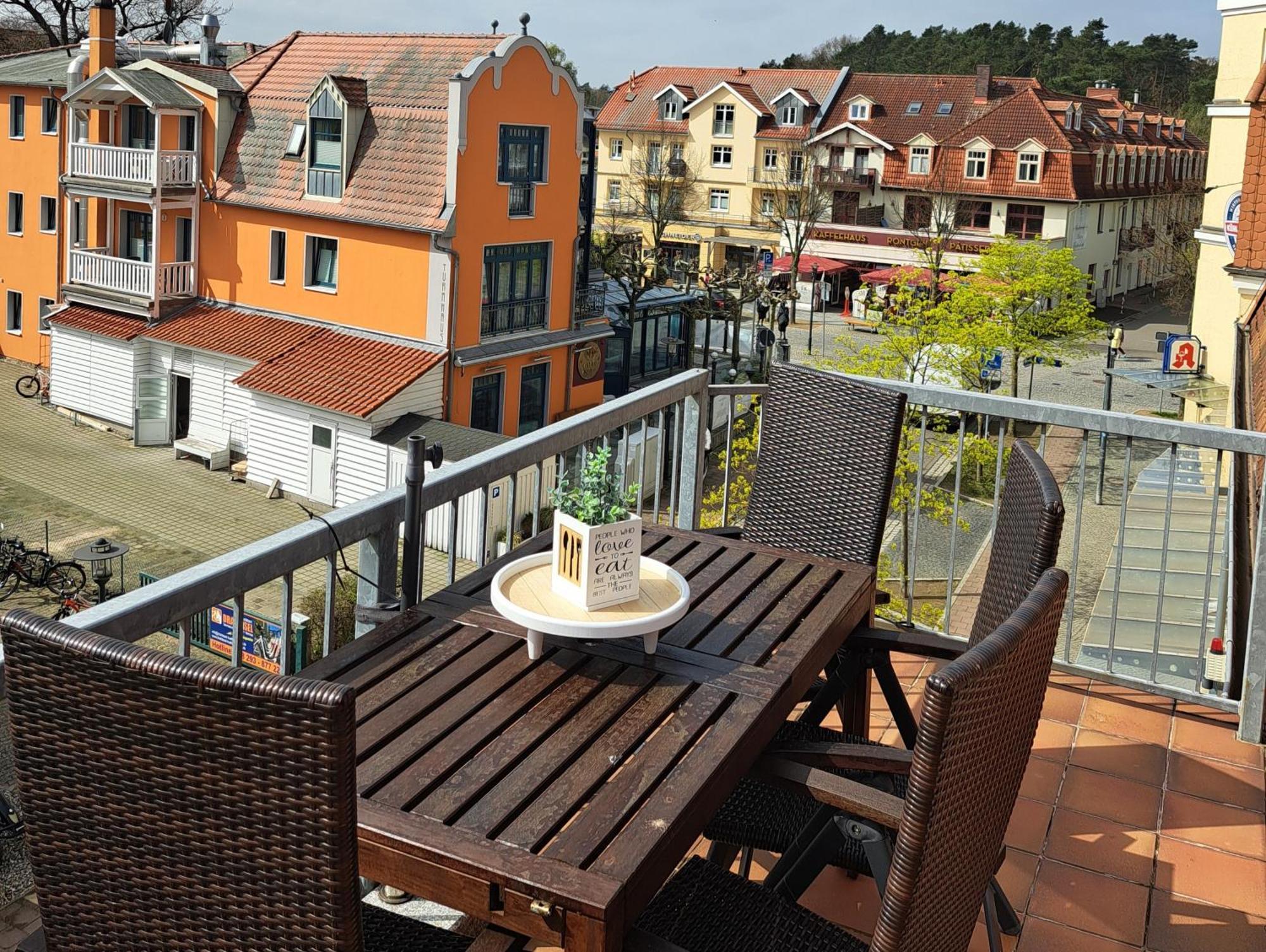Kuehlungsborner Brauhaus Hotel Exterior photo